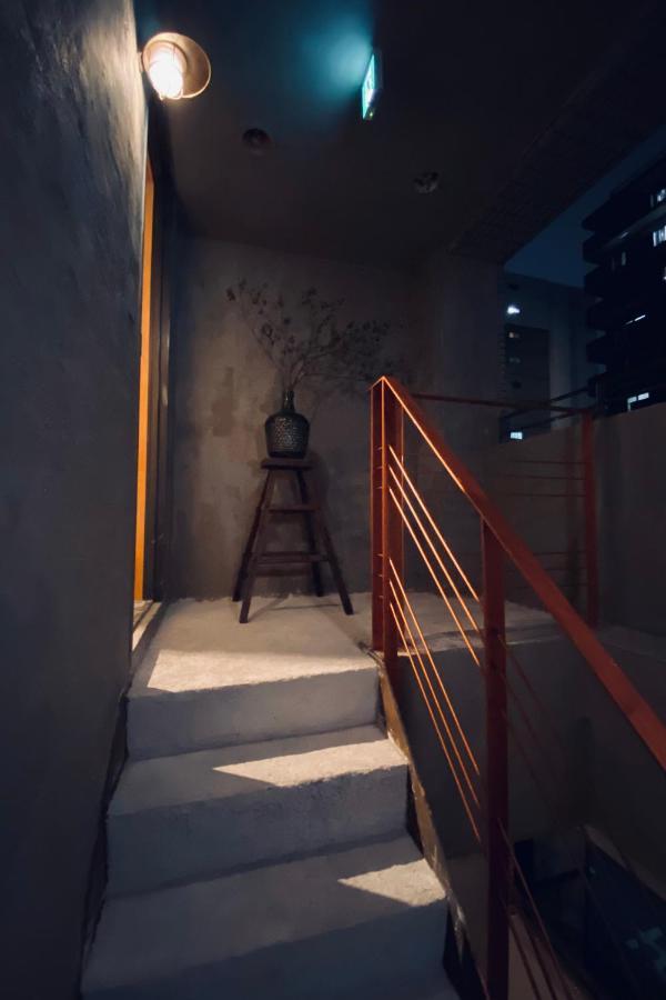 Toe Library Tokyo Asakusa Екстериор снимка